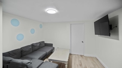 Photo - 23 Wexford St Unit Room 8