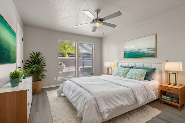 Photo - Regal Court Apartments