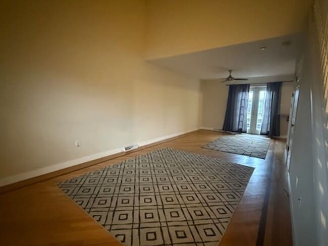 Photo - Single Family Townhouse with Garage