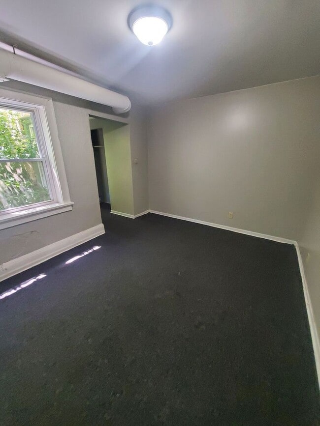 Photo - 2214-2220 W Hopkins St. Unit 2214 - 5