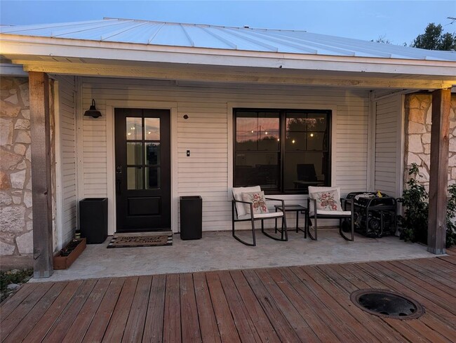 Photo - 306 Deer Creek Cir