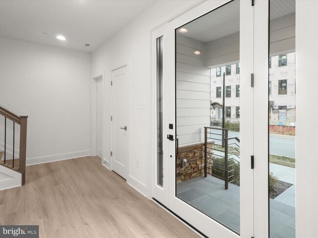 Photo - 14920 Dispatch St