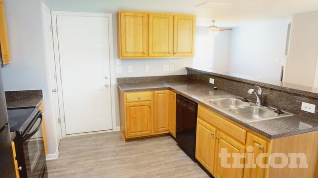 Photo - 15714 Southern Garden Ln