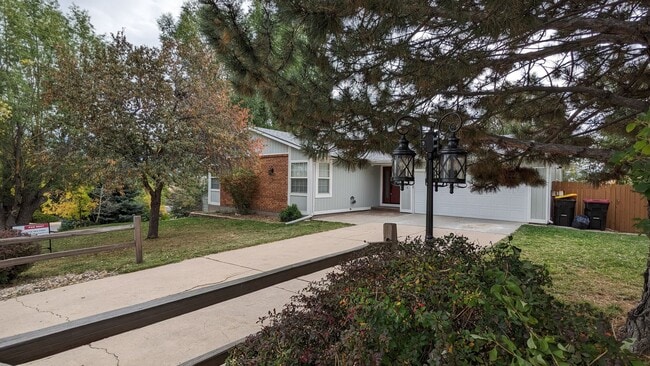 Photo - BEAUTIFUL 5 BED/3 BATH RANCHER WITH FINISH...