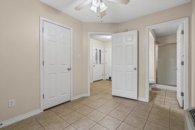 Photo - 57 Lake Shore Dr