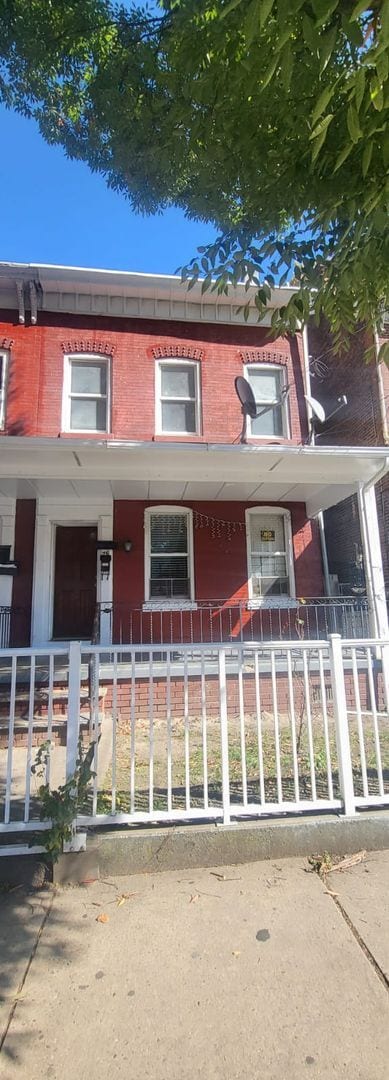 Building Photo - 76 Hudson St Unit 76 hudson St  2