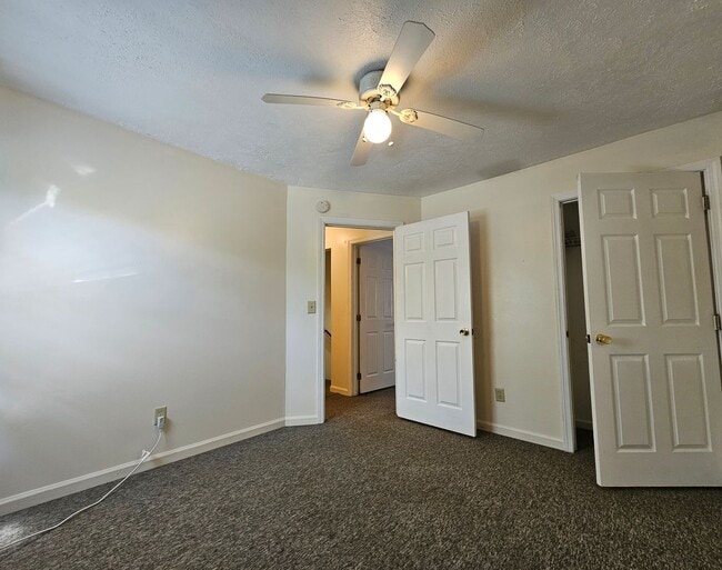 Photo - 1112-1116 Burns Ave Unidad 1114 Burns Ave