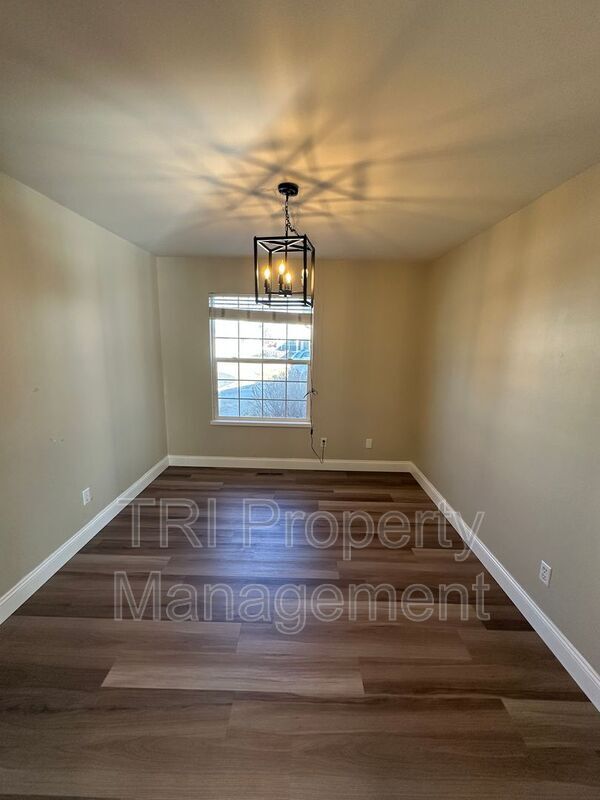 Photo - 3037 Antelope Rd