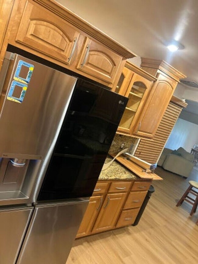 Photo - 19112 W Lake Dr