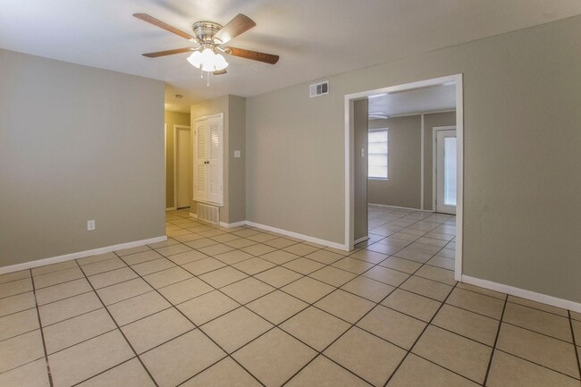 Photo - 3 Bedroom/2 Bathroom  House for Lease
