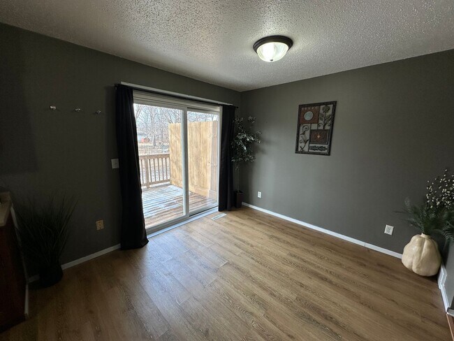 Photo - 246-248 Grand Blvd. Unidad 248 Grand Blvd.