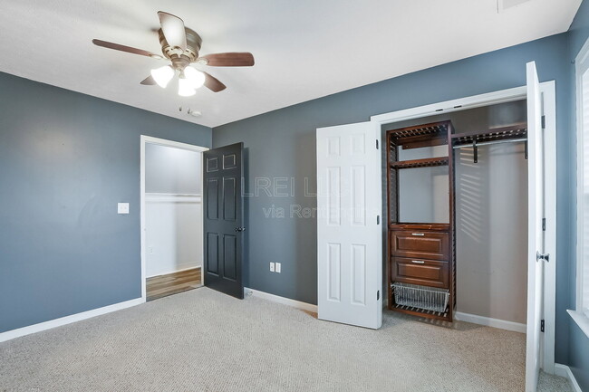 Photo - 697 Red Hill Rd