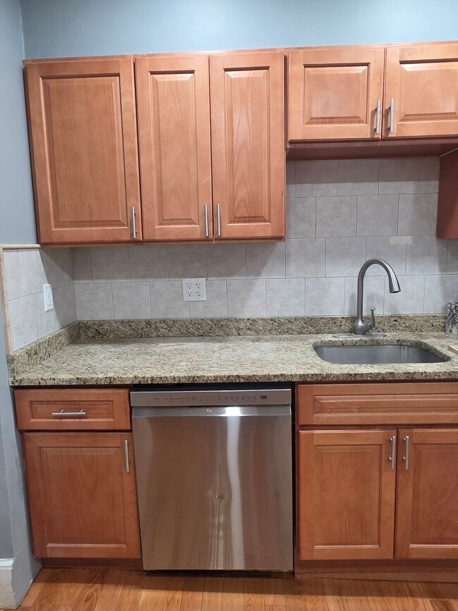 Photo - 18 Mascot St