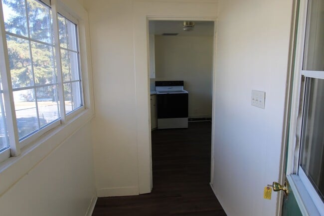 Photo - 1540 Crescent Ave House