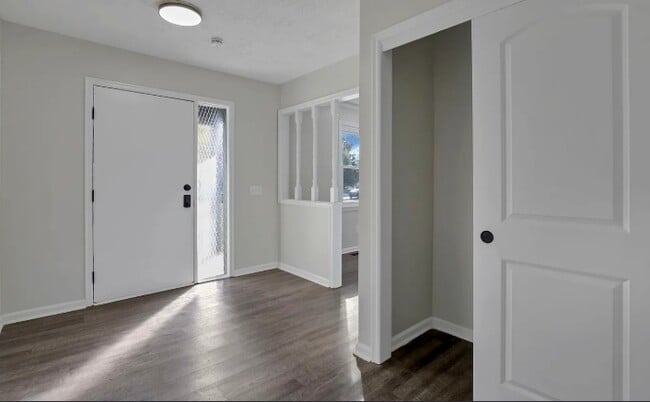 Photo - 11715 Village Way Dr