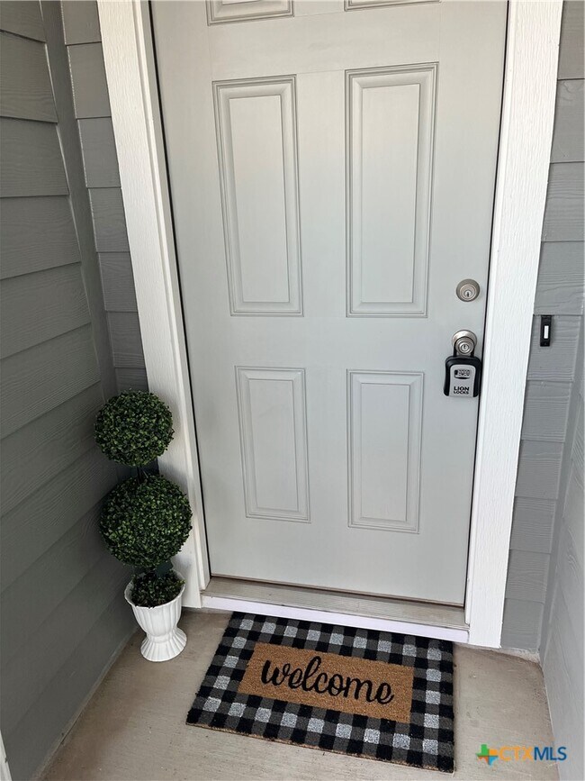 Photo - 124 Parrigin Cv