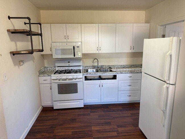 Photo - AVAILABLE NOW - 2 Bedroom / 1 Bathroom Home in Arroyo Grande