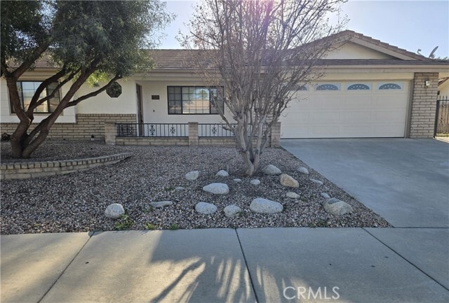 Building Photo - 727 Chardonnay Pl