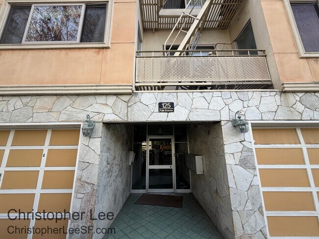 Photo - 125 Palm Ave Unidad 103