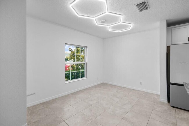 438 Annabelle Way
