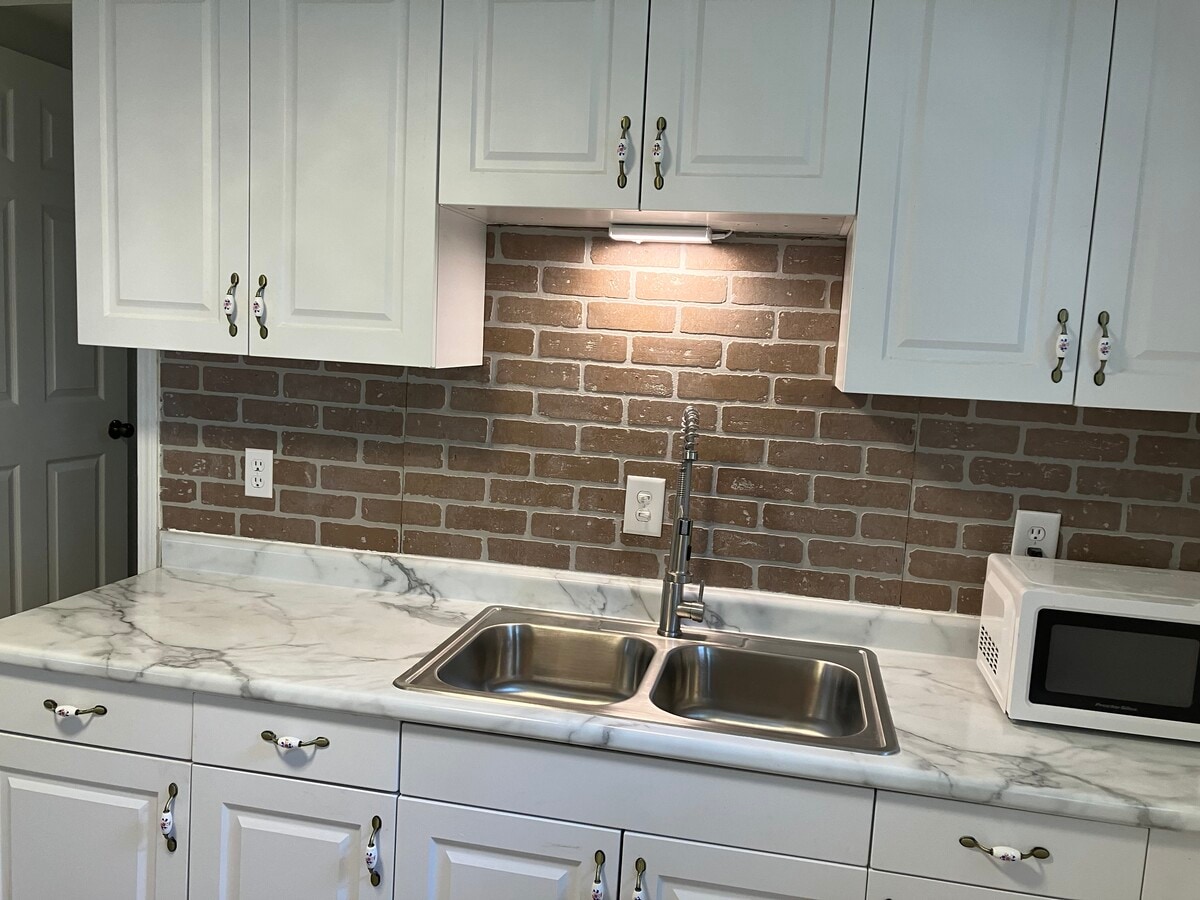 Photo - 171 1/2 W Broadway St Unit 171 1/2