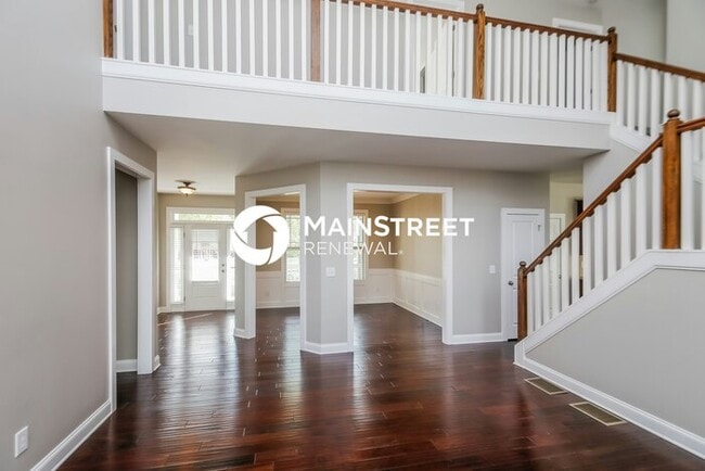 Photo - 4 Bedroom Pet-Friendly Home in Douglasville, GA with Main Street Renewal