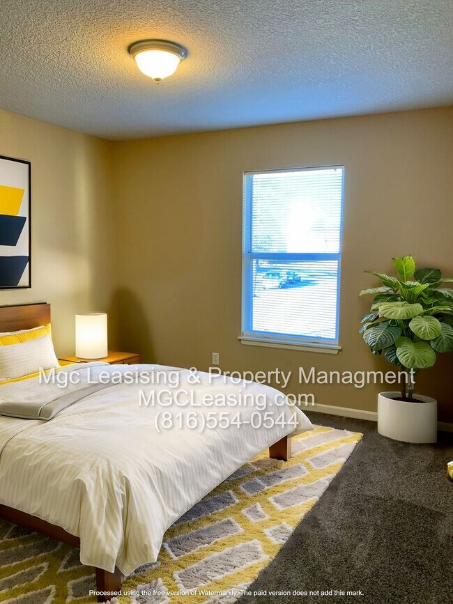 Photo - 816 NE Westwind Ln