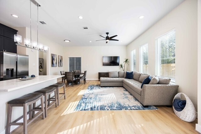 Photo - 5718 Beall St