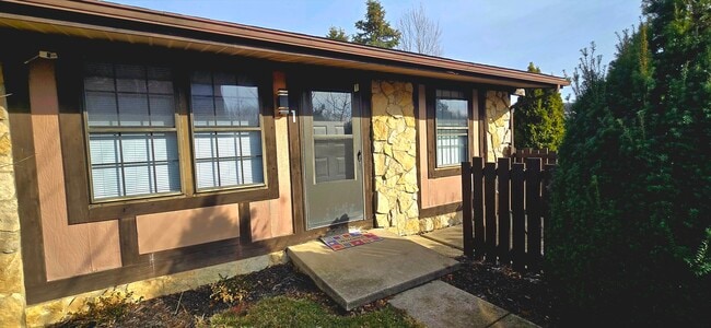 Photo - 27035 Oakmead Dr Unit 1