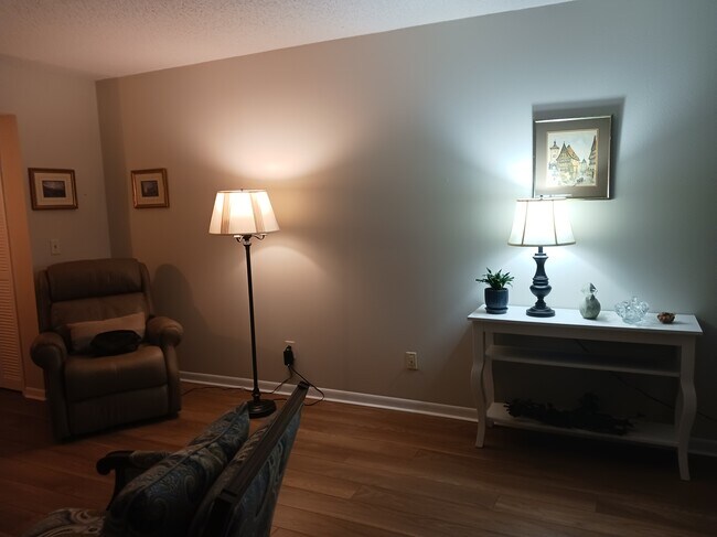 Photo - 7153 W Country Club Dr N Unidad 247