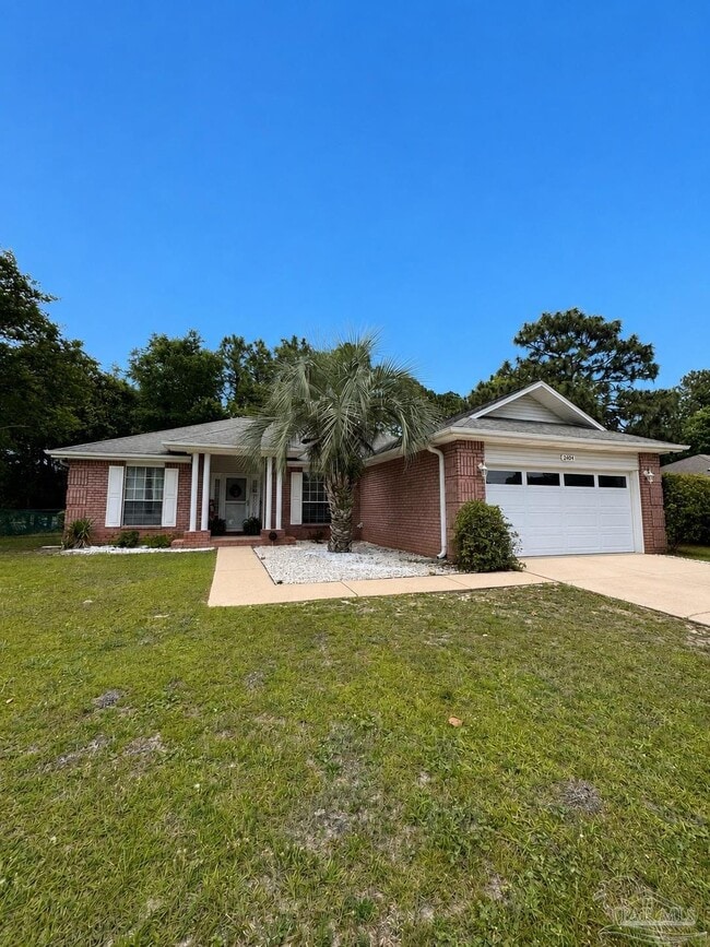Building Photo - 2404 Houston Cir