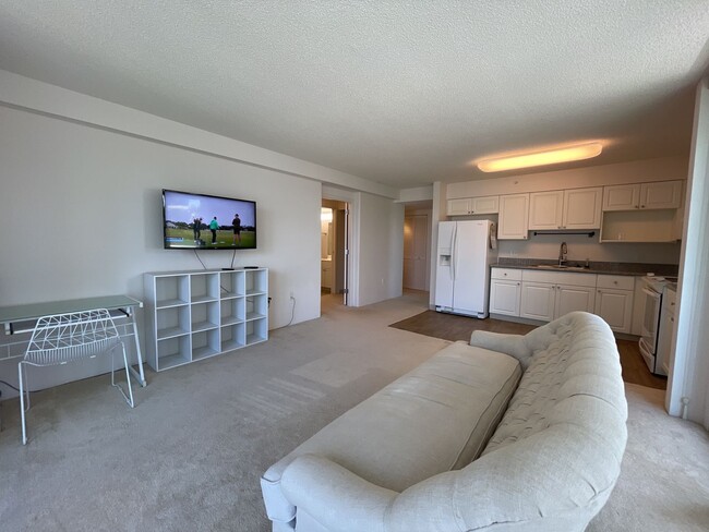 801 South St. 2 bed, 2 bath, 2 parking - 801 South St. 2 bed, 2 bath, 2 parking Rental