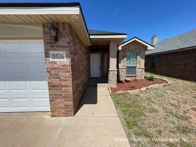 Photo - 5526 108th St