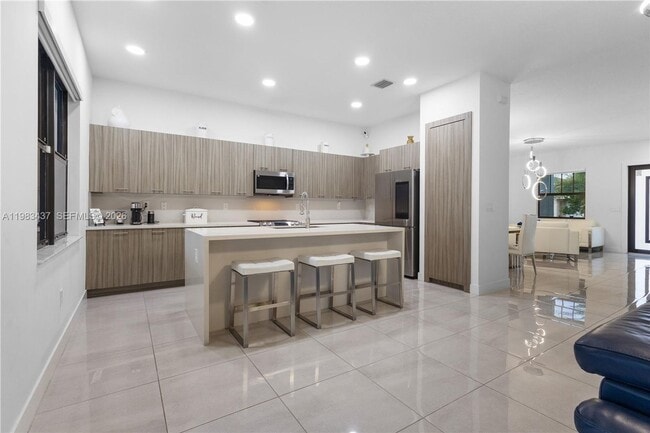 Photo - 4335 SW 174th Ave