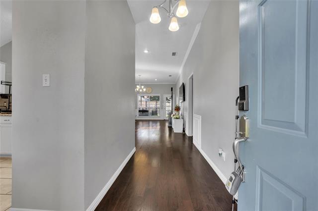 Photo - 2832 Claremont Dr