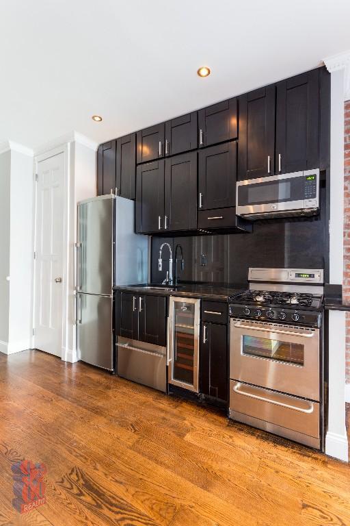 436 W 52nd St Unidad 3B
