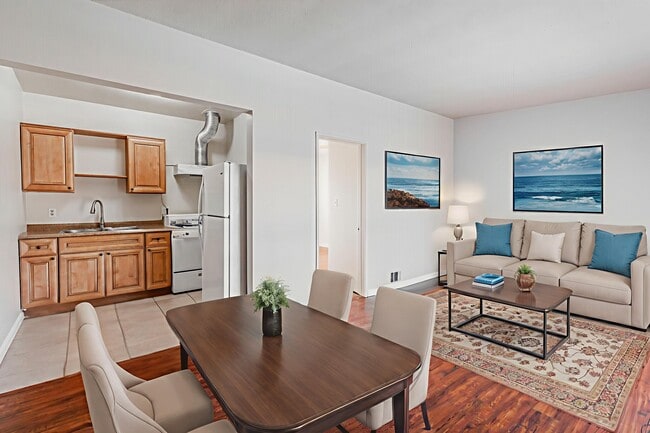 Photo - El Dorado Apts