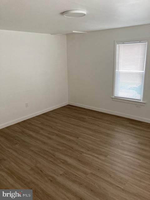 Photo - 215 Elder St