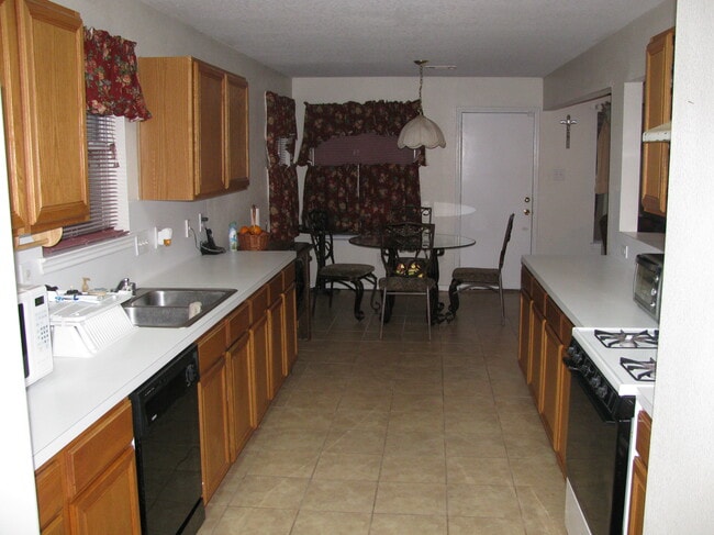 Photo - 10839 Bradford Way Dr