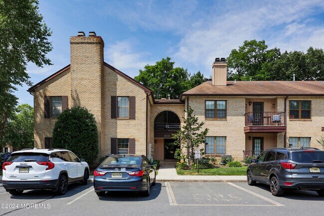 207 Wellington Pl  