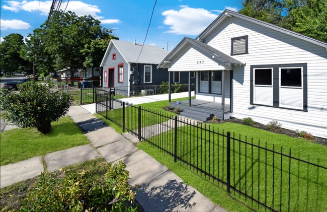 Photo - 823 N Palmetto Ave