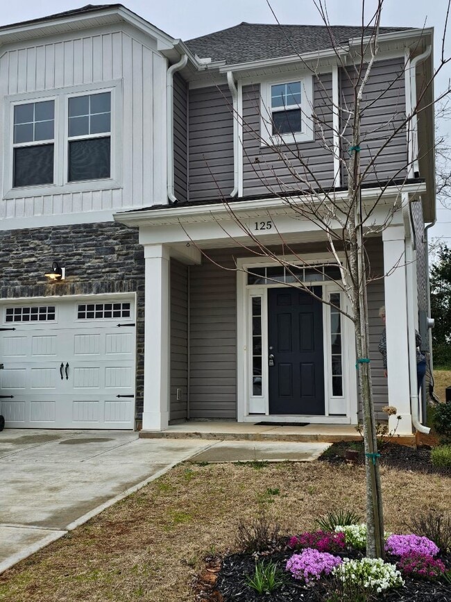 Building Photo - 125 Highland Park Ct Rental