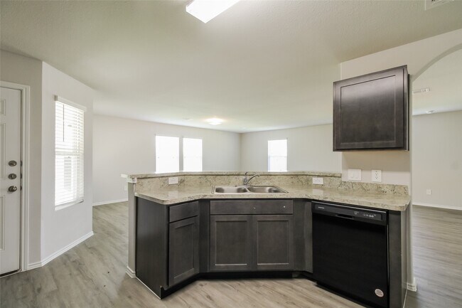 Photo - 2539 Westslope Dr