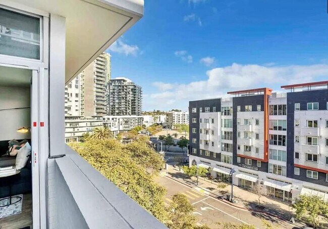 Photo - 206 Park Blvd Unit 206
