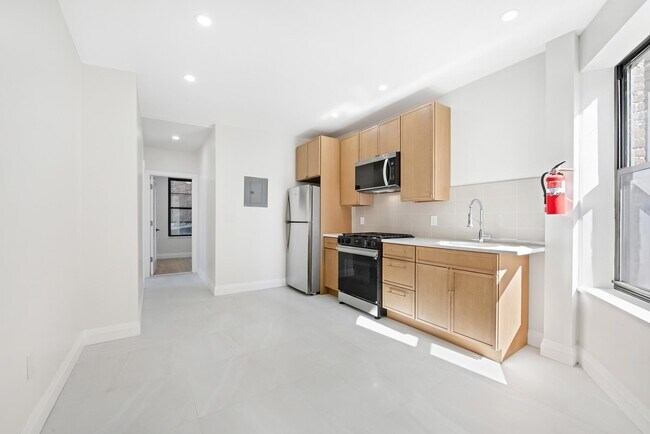 Photo - 346 Liberty Ave Unit 3
