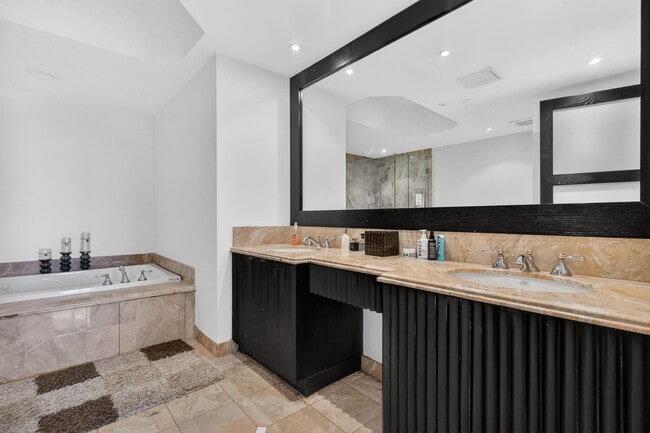 Building Photo - 9595 Collins Ave Unit N-8f