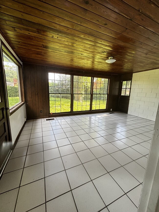 Photo - 5720 Cedar Park Ln