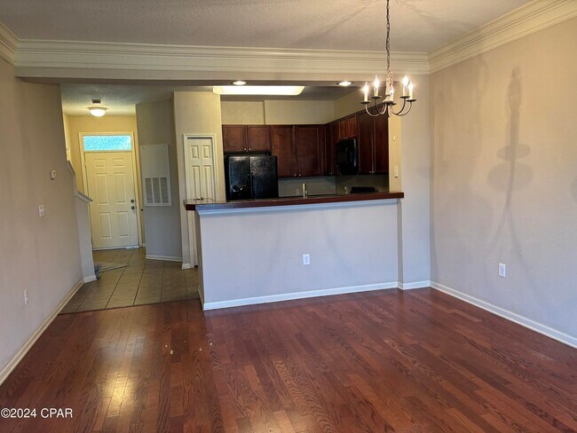 1101 Baldwin Rowe Cir