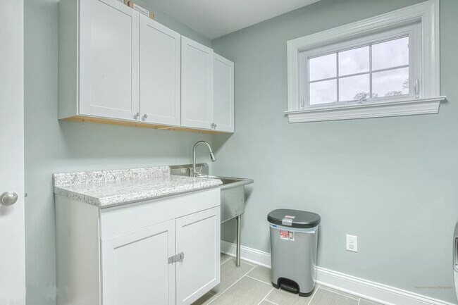 Photo - 45 2nd St