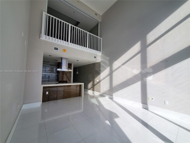 Photo - 1100 Biscayne Blvd Condominio